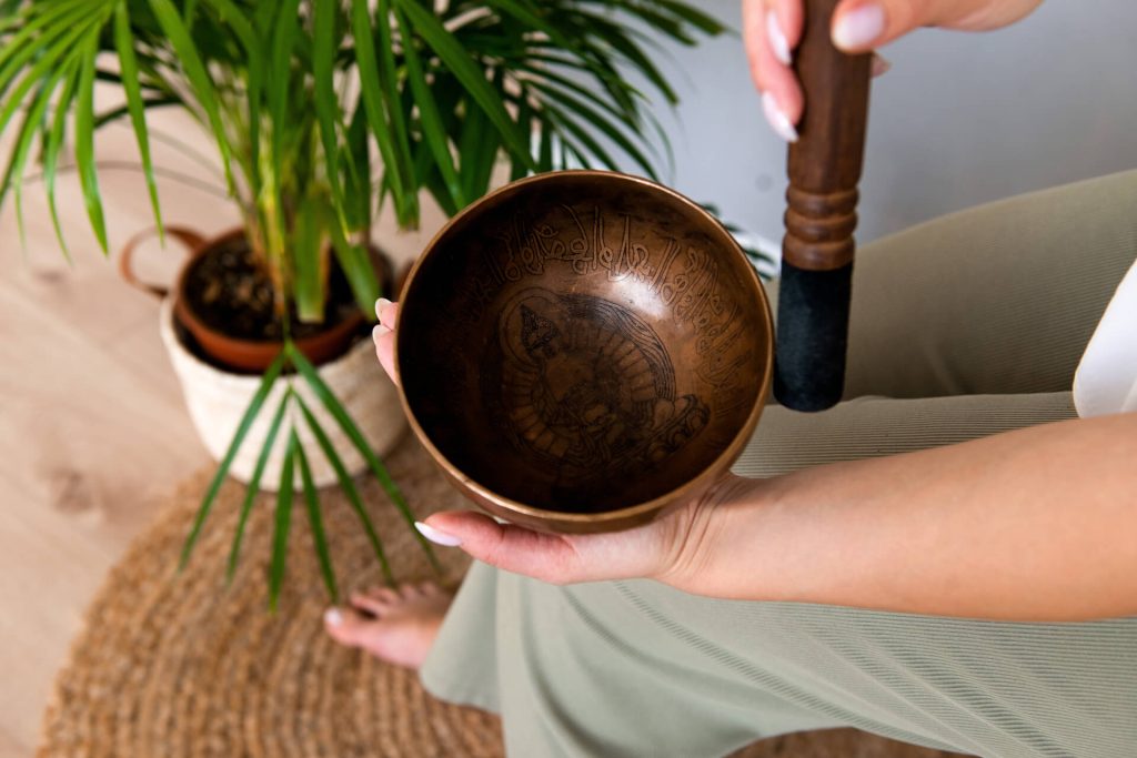 Tibetan singing bowl 2022 05 24 21 37 36 utc